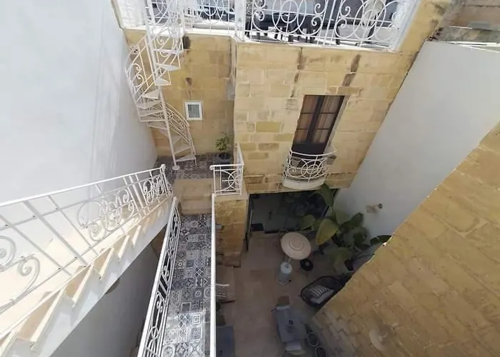 Casal Annunzia Boutique