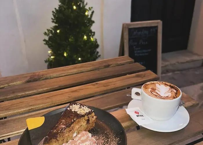 Casal Annunzia Boutique 3*