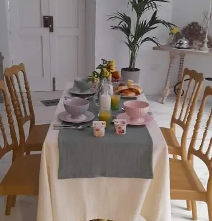 Bed & Breakfast Bb Casal Annunzia 3*